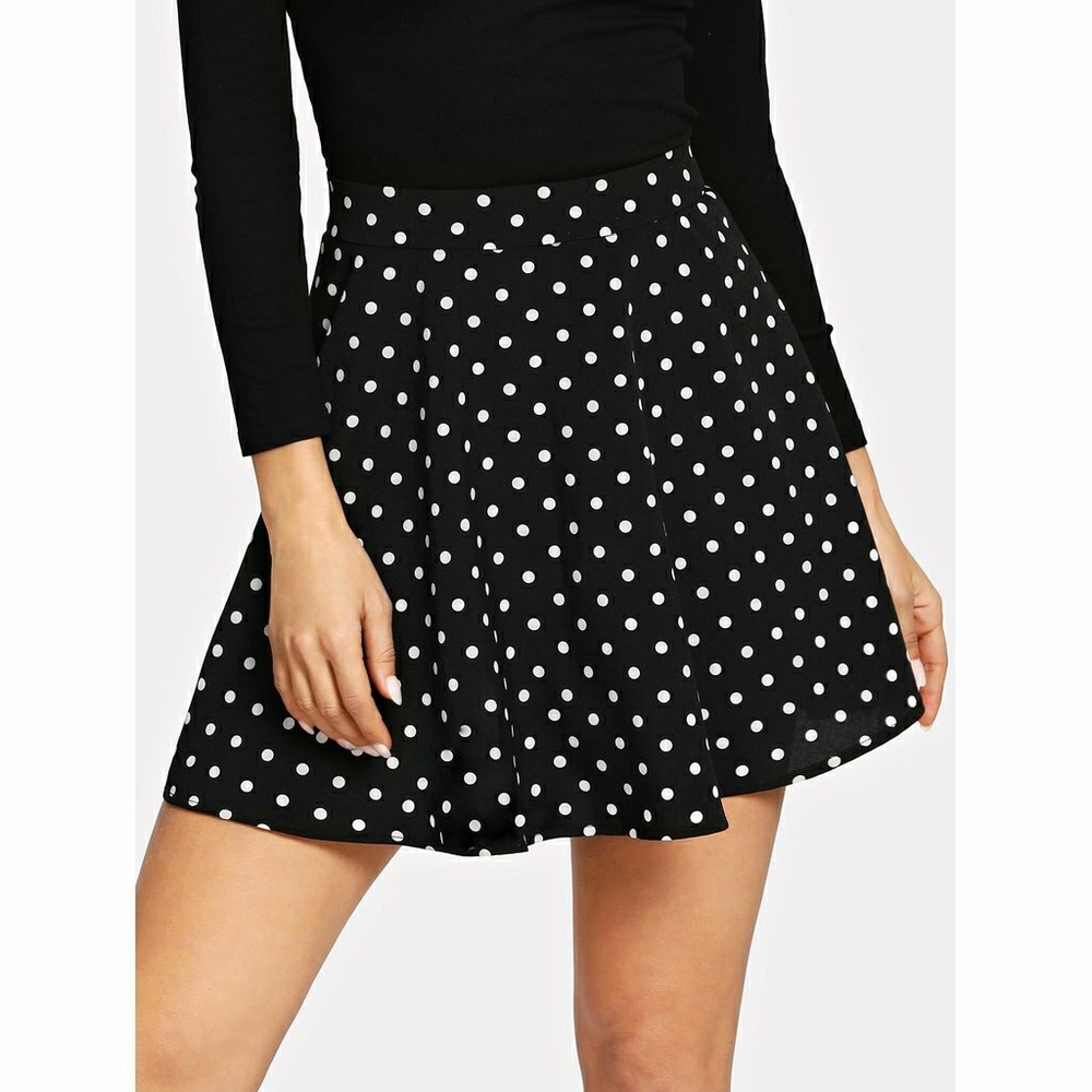 VICTORIA'S SECRET PINK POLKA DOT SKATER SKIRT - Picture 2 of 8